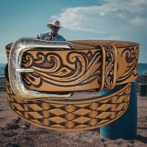 NWT Justin Western Scroll Tooled Brown Leather w/Silver Buckle #BR5029 Mens 34"